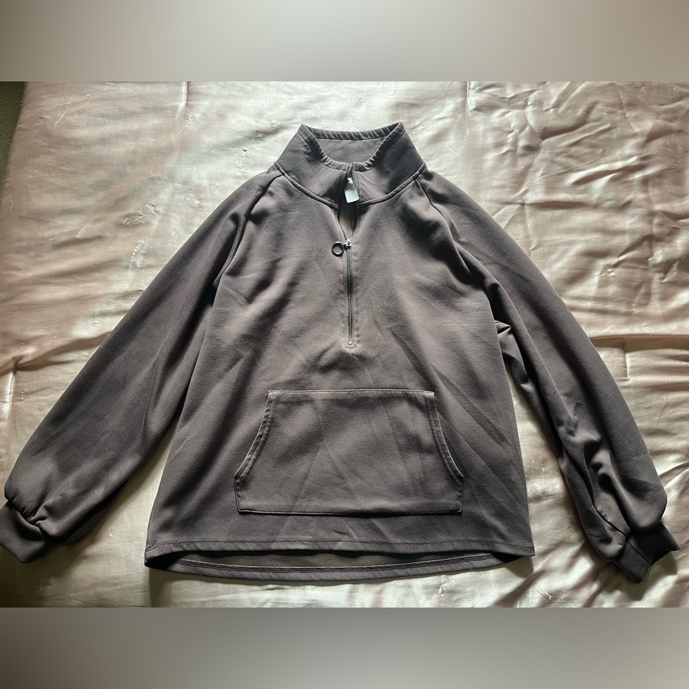 Women’s Athleisure Quarter-Zip Pullover with Pockets